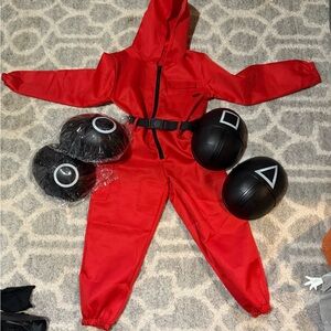 Squid games guards 4 mask one jumpsuit size medium 8/10